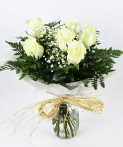 enviar seis rosas blancas a domicilio