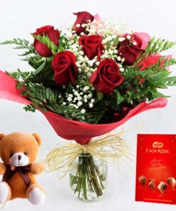 ramo de 6 rosas rojas con bombones y osito peluche